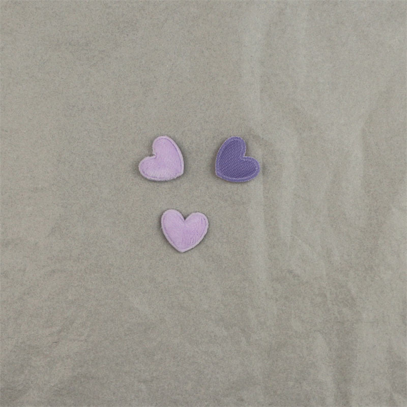 Corazones de Franela de 1.8cm - Componentes para Fabricación de Accesorios de Pelo, Ropa, Juguetes y Manualidades - Proveedor Mayorista 