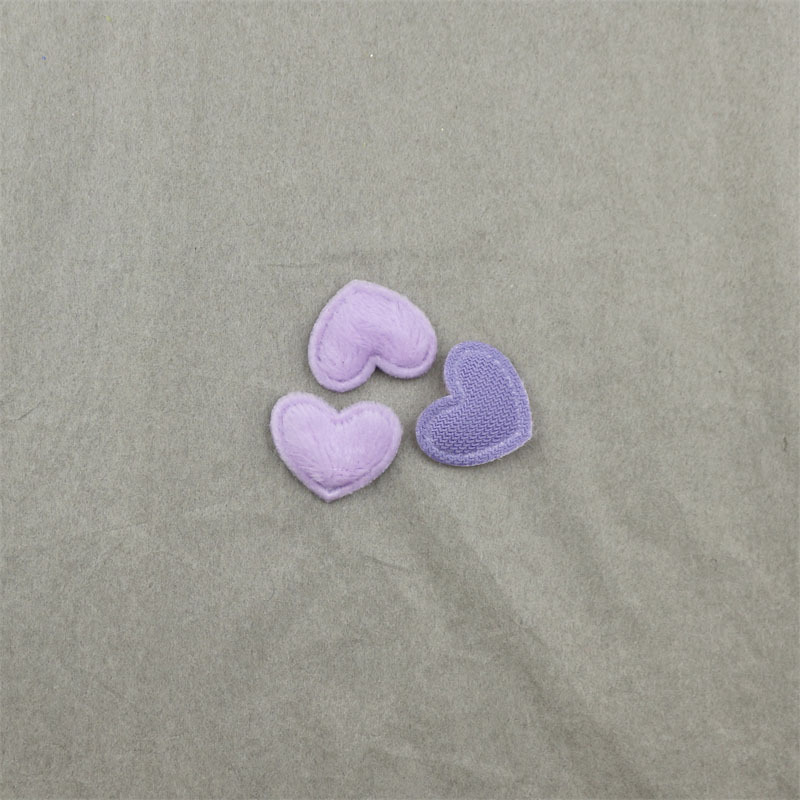 Corazones de Felpa de 1.7cm - Componentes para Fabricación de Accesorios de Pelo, Ropa, Juguetes y Manualidades - Proveedor Mayorista