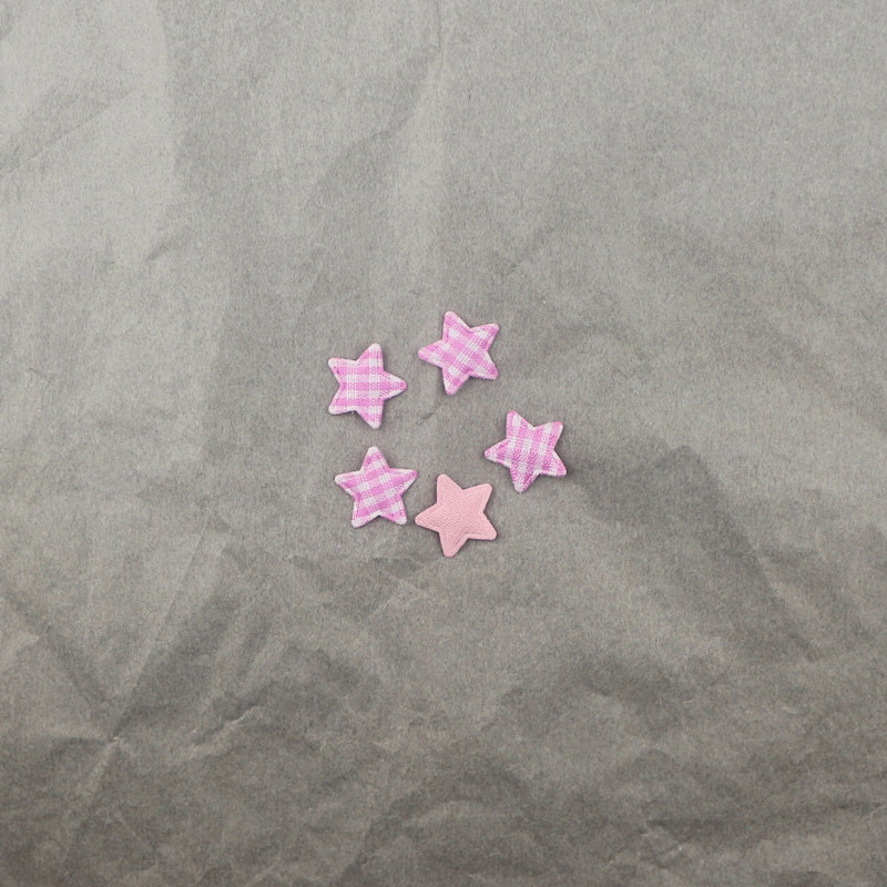 Estrellas de Tela de Cuadros de 1.8cm - Componentes para Fabricación de Juguetes, Muñecas y Accesorios de Pelo - Proveedor Mayorista 
