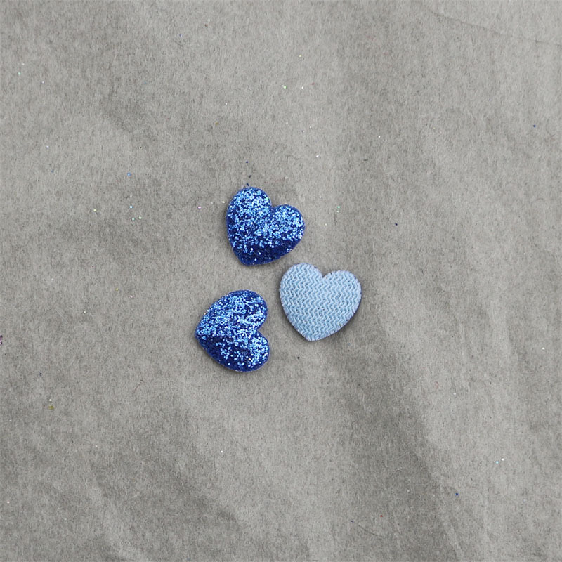 Corazones Mini Brillantes de 1cm con Purpurina - Componentes para Fabricación de Accesorios de Pelo, Calcetines, Juguetes de Peluche y Manualidades - Proveedor Mayorista