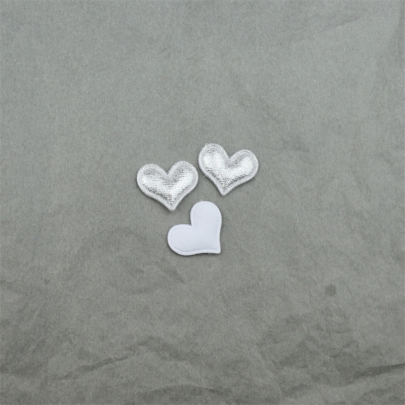 Corazones de Pana Brillante de 2.5cm con Estampado - Componentes para Fabricación de Accesorios de Pelo y Manualidades - Proveedor Mayorista