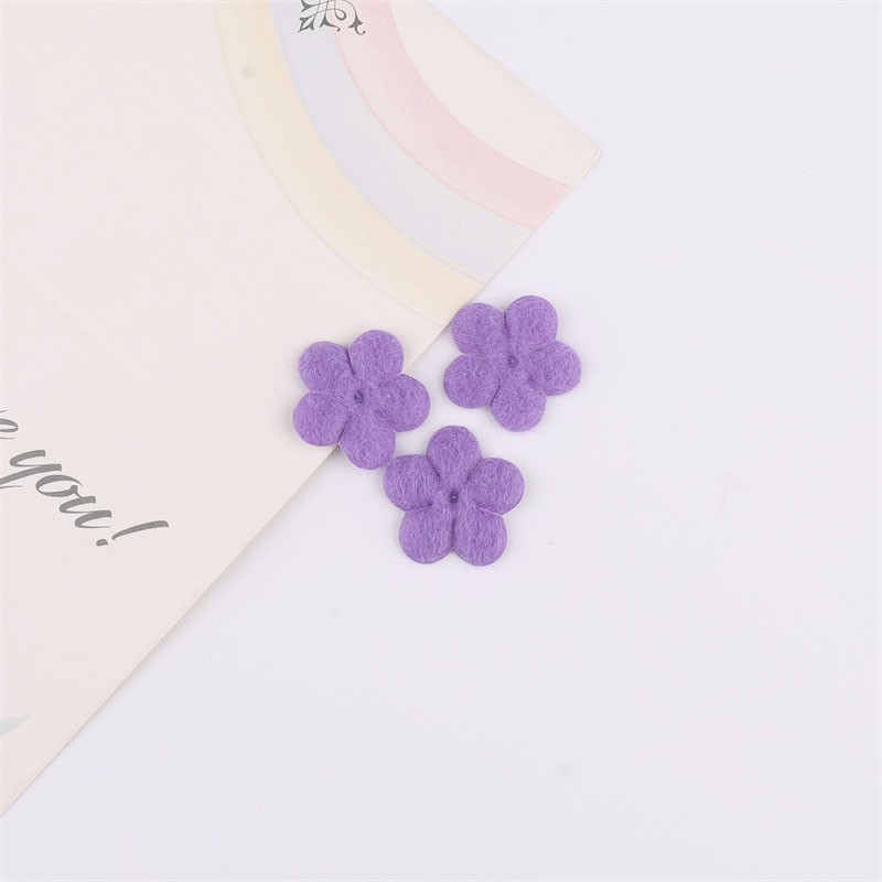 Flores de Fieltro de 2cm - Componentes para Fabricación de Accesorios de Pelo, Ropa, Juguetes y Manualidades - Proveedor Mayorista