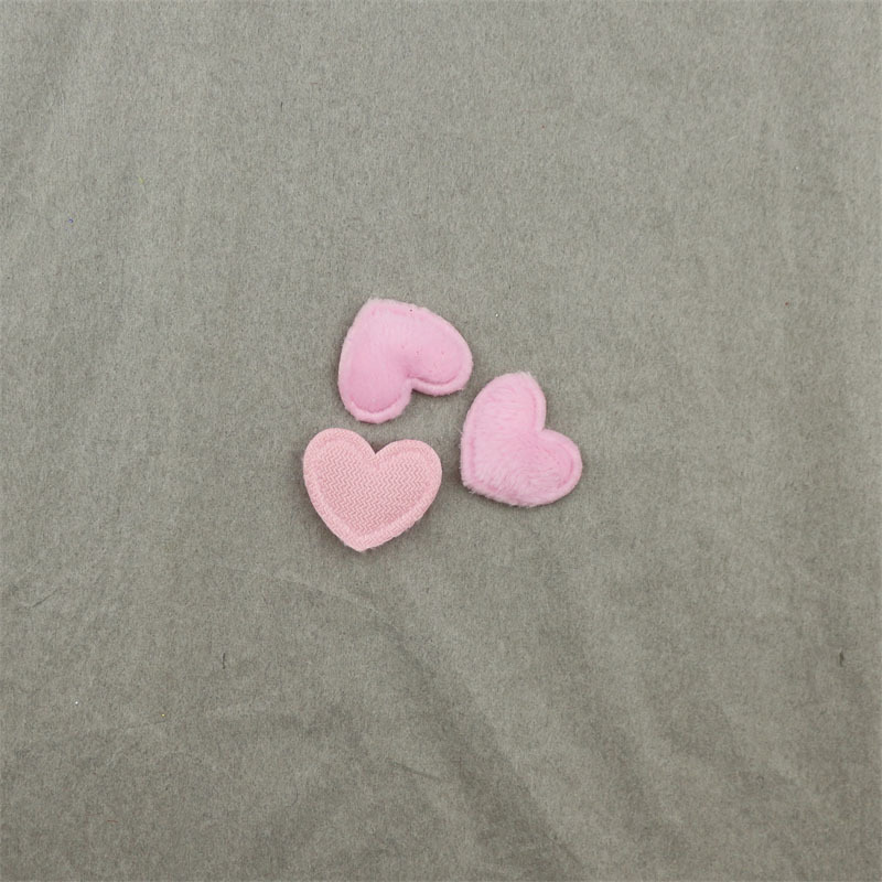 Corazones de Felpa de 1.7cm - Componentes para Fabricación de Accesorios de Pelo, Ropa, Juguetes y Manualidades - Proveedor Mayorista