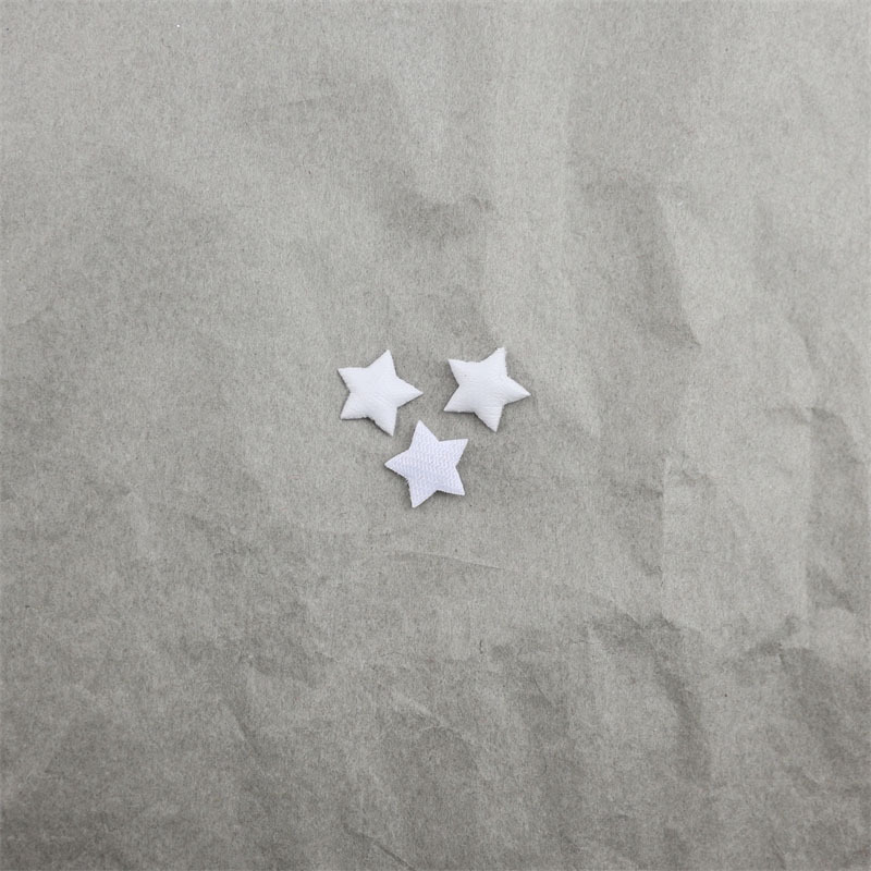 Estrellas Mini Doradas de 1cm - Componentes para Fabricación de Accesorios de Pelo, Ropa, Calzado y Manualidades - Proveedor Mayorista