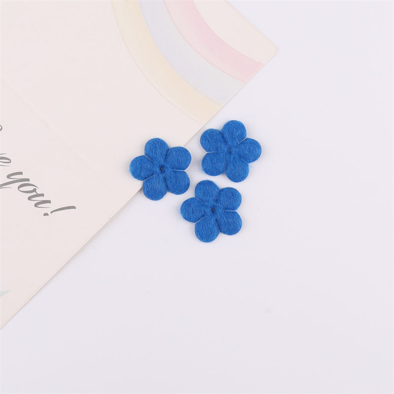 Flores de Fieltro de 2cm - Componentes para Fabricación de Accesorios de Pelo, Ropa, Juguetes y Manualidades - Proveedor Mayorista