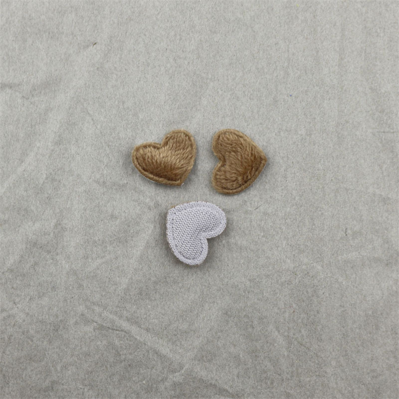 Corazones de Felpa de 1.7cm - Componentes para Fabricación de Accesorios de Pelo, Ropa, Juguetes y Manualidades - Proveedor Mayorista