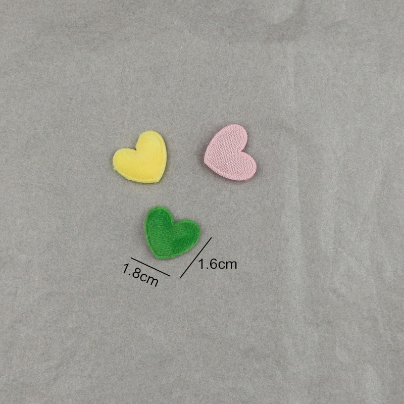 Corazones de Franela de 1.8cm - Componentes para Fabricación de Accesorios de Pelo, Ropa, Juguetes y Manualidades - Proveedor Mayorista 