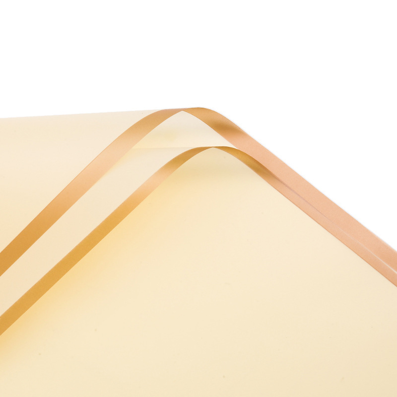 Film Translúcido para Envolver Flores con Borde Dorado - Papel Impermeable de Alta Gama para Bouquets - Fabricante para Venta al por Mayor (Mín. 50 Unidades)