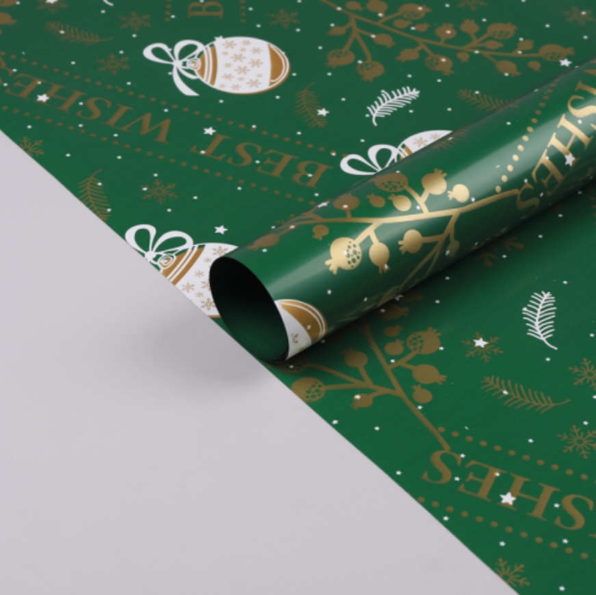 Papel Impermeable para Flores con Diseño de Esferas y Campanas Navideñas