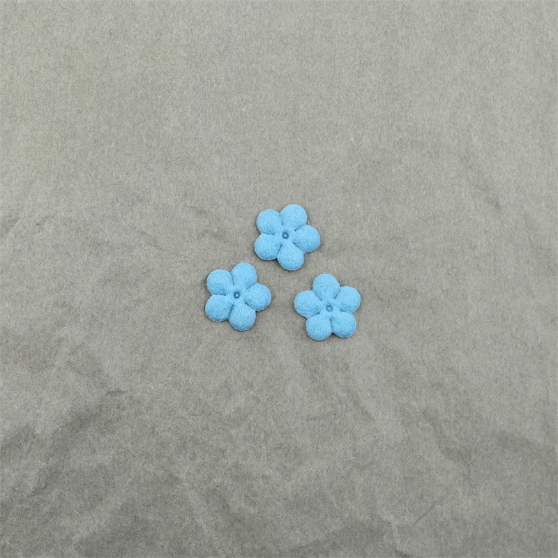 Flores Mini de Fieltro de 1.5cm - Componentes para Fabricación de Accesorios de Pelo, Adornos Textiles y Manualidades - Proveedor Mayorista