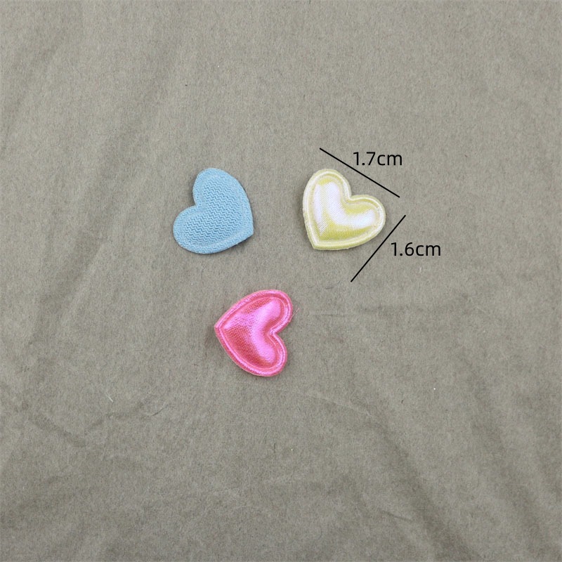 Corazones de Tela Nacarada de 1.7cm - Componentes para Fabricación de Accesorios de Pelo, Ropa, Calzado y Manualidades - Proveedor Mayorista