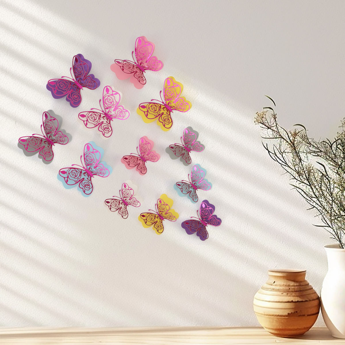 Mariposas Adhesivas 3D con Acabado Metálico - Diseño Calado y Colores Elegantes - Decoración Moderna para Pared de Sala y Comercios - Para Mayoristas y Diseñadores de Interiores