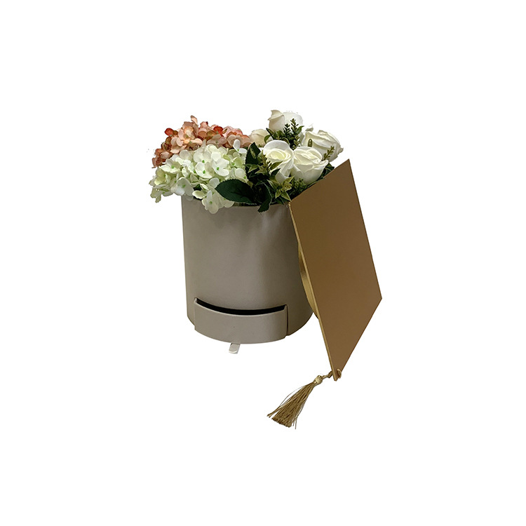 Caja de Flores de Felpa con Forma de Birrete de Graduación Olipai - Para Arreglos Florales y Regalos de Temporada - Venta al por Mayor para Proveedores de Eventos