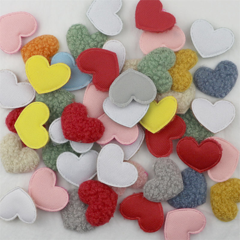 Corazones de Felpa Tipo Teddy de 3.5cm - Componentes para Fabricación de Accesorios de Pelo, Diademas y Manualidades - Proveedor Mayorista