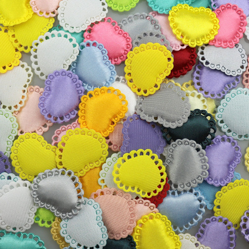 Corazones de Encaje Calado de 2.9cm - Componentes para Fabricación de Accesorios de Pelo, Ropa de Muñecas y Manualidades - Proveedor Mayorista 