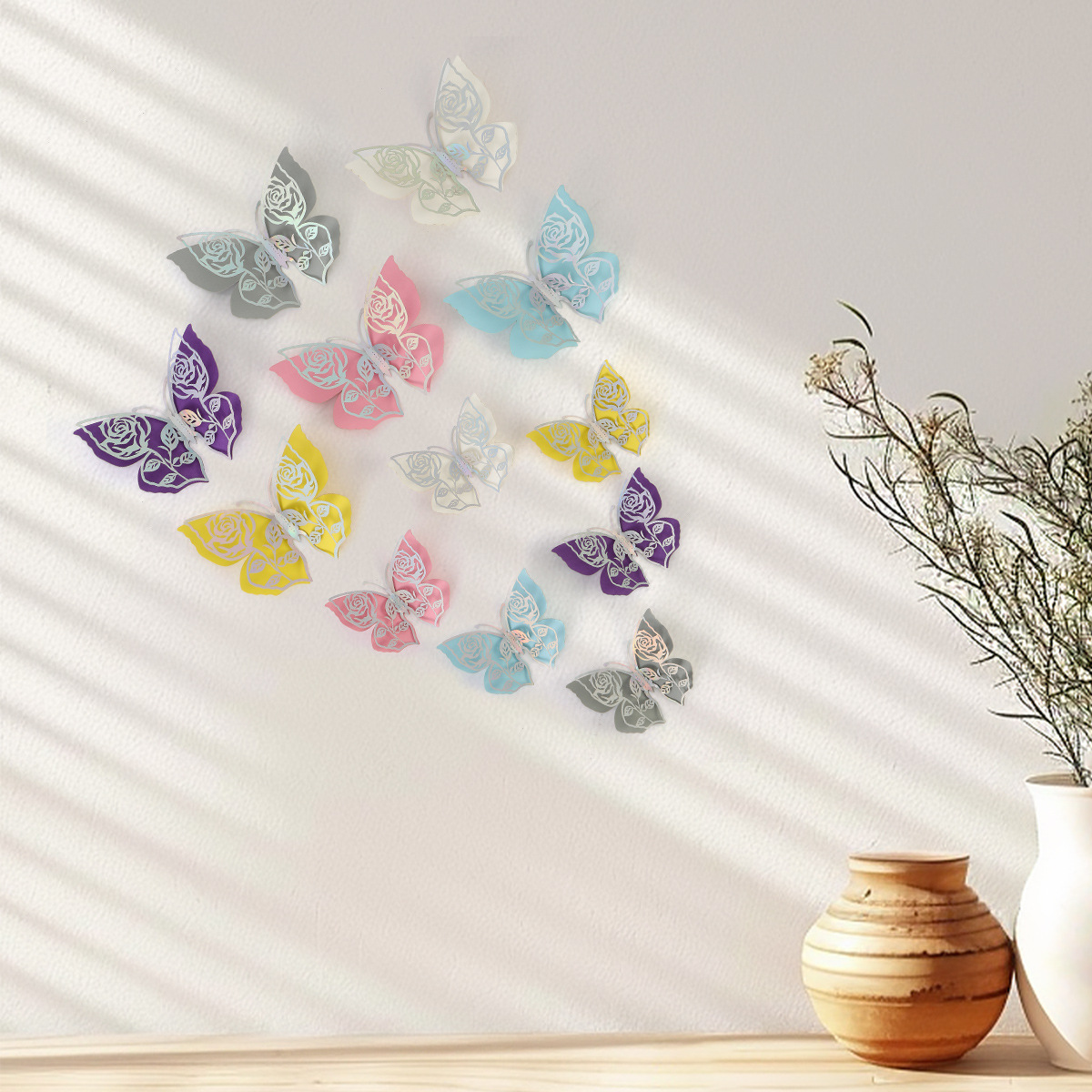 Mariposas Adhesivas 3D con Acabado Metálico - Diseño Calado y Colores Elegantes - Decoración Moderna para Pared de Sala y Comercios - Para Mayoristas y Diseñadores de Interiores