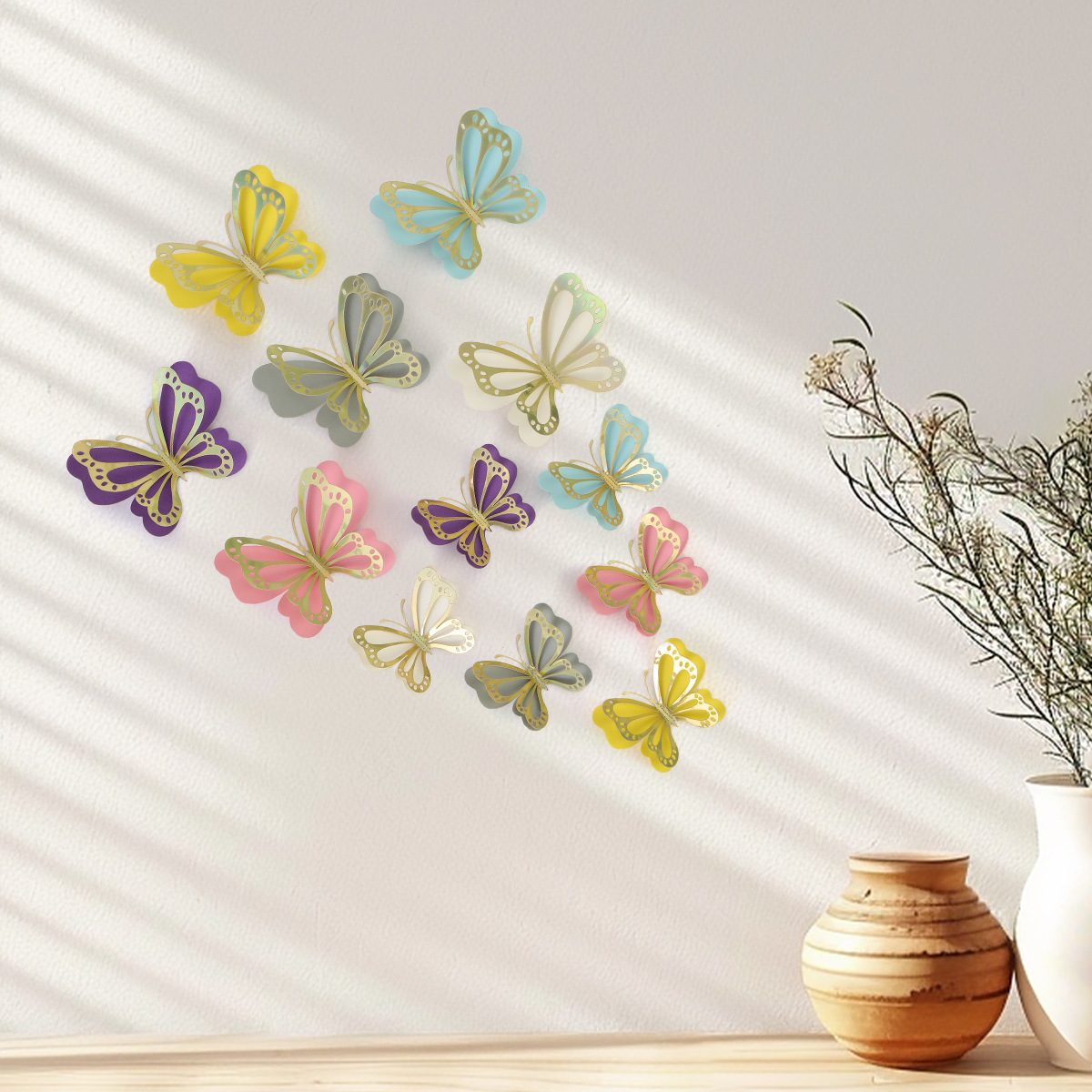 Mariposas Adhesivas 3D con Acabado Metálico - Diseño Calado y Colores Elegantes - Decoración Moderna para Pared de Sala y Comercios - Para Mayoristas y Diseñadores de Interiores