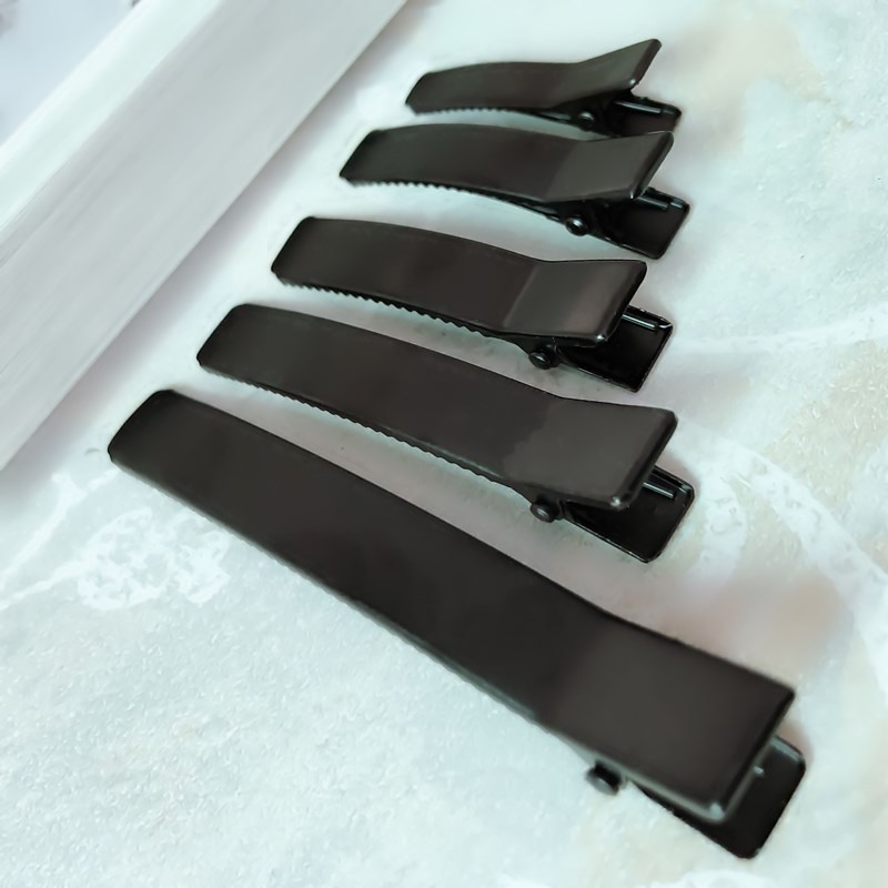 Pinzas de Pato Coreanas con Cola Levantada - Mayorista de Accesorios para Cabello con Doble Diente Reforzado 