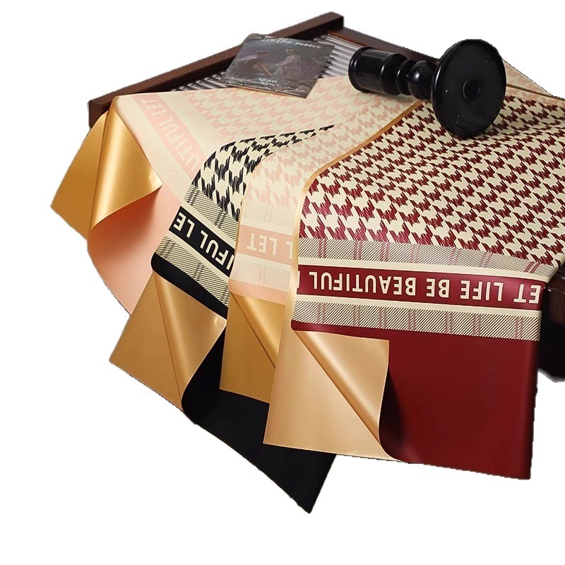 Papel para Envolver Flores a Prueba de Agua de Alta Resistencia, Estampado de Pata de Gallo - Ideal para Floristerías y Mayoristas