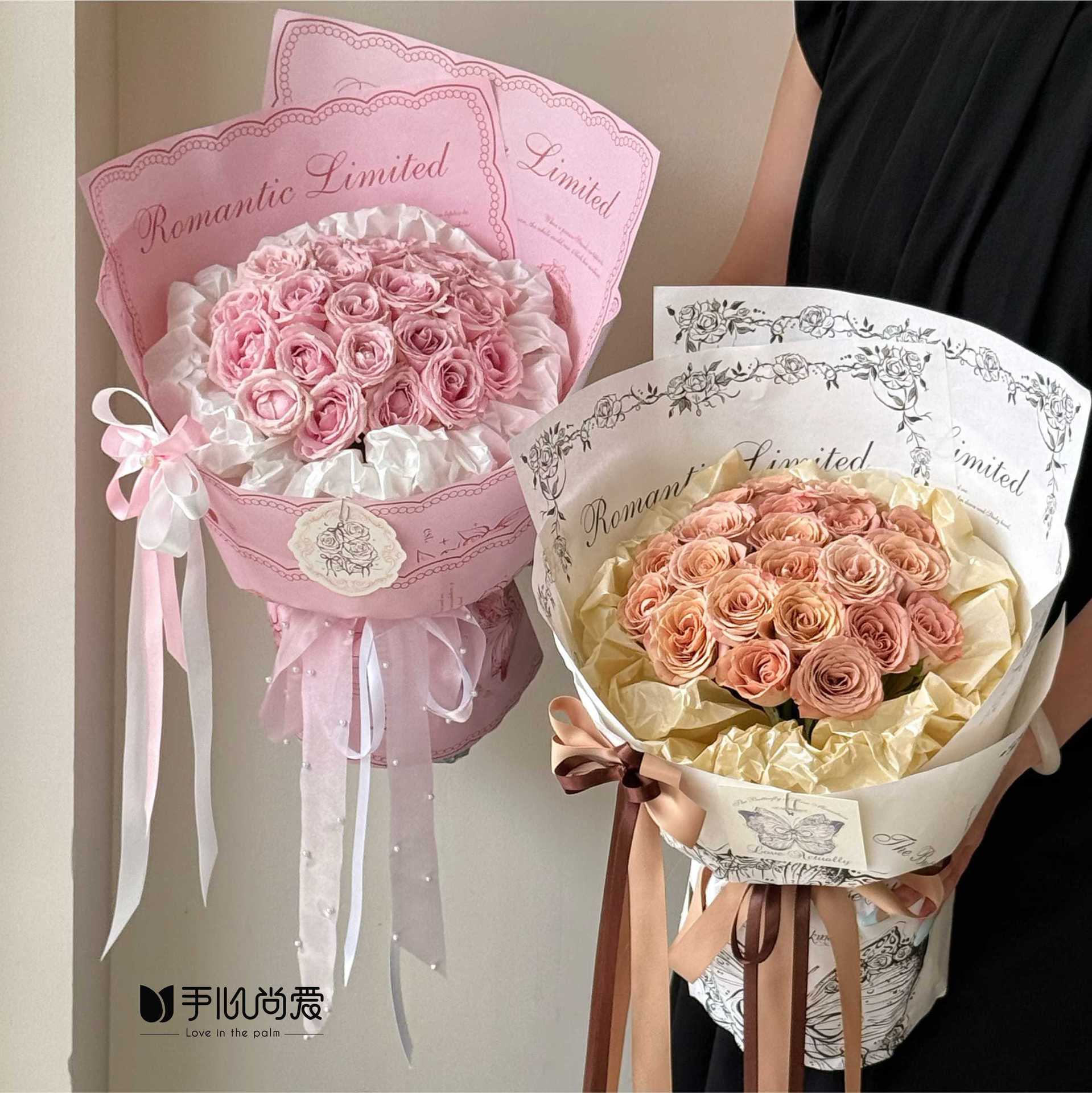 Papel Kraft para Envolver Flores 'Rose Story' - Grosor Extra para Días Festivos (Día de San Valentín, Qixi) - 500 Hojas - Venta al por Mayor para Florerías