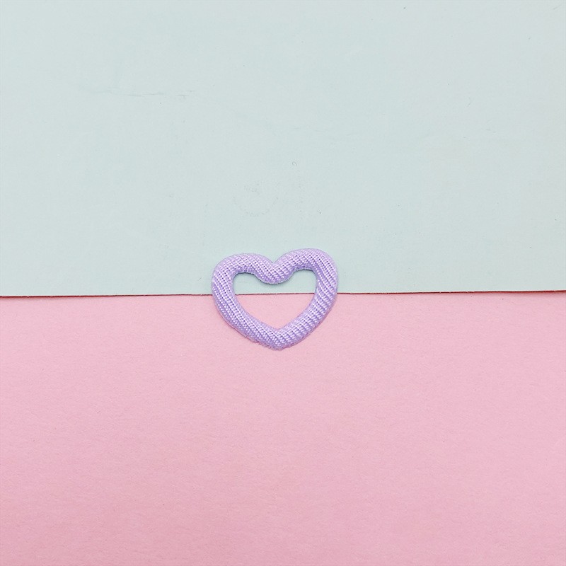 Corazones y Estrellas de Tela Doble Cara con Calado - Componentes para Fabricación de Ropa, Bolsos, Fundas de Móvil y Merchandising - Proveedor Mayorista