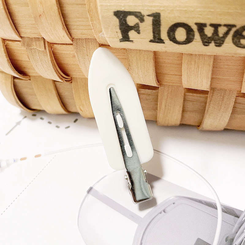 Pinzas de Pato con Pintura a Spray Colorida - Broches Antideslizantes para Flequillo con Acabado Mate 