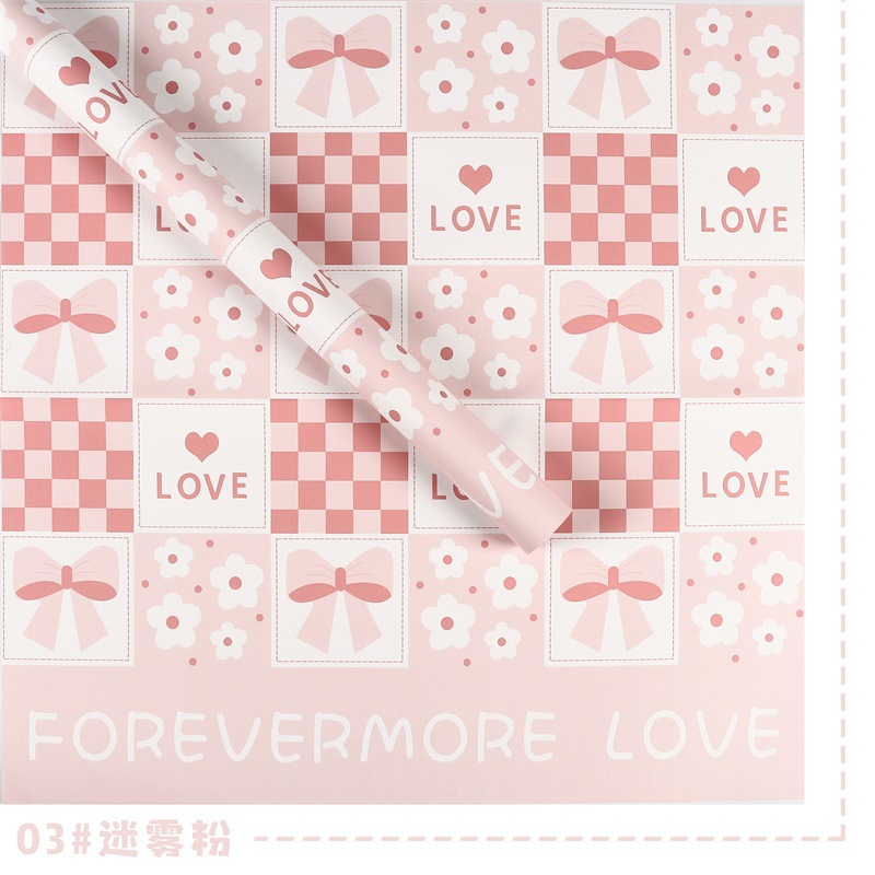 Papel para Flores con Diseño 'Love' y Corazones Dulces - Para Declaraciones de Amor y San Valentín - Acabado de Lujo para Bouquets Románticos - Venta al por Mayor para Florerías