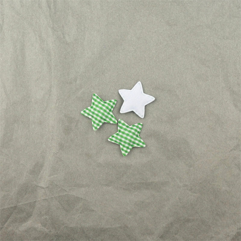 Estrellas de Tela de Cuadros de 3.3cm - Componentes para Fabricación de Juguetes, Ropa de Muñecas y Accesorios de Pelo - Proveedor Mayorista