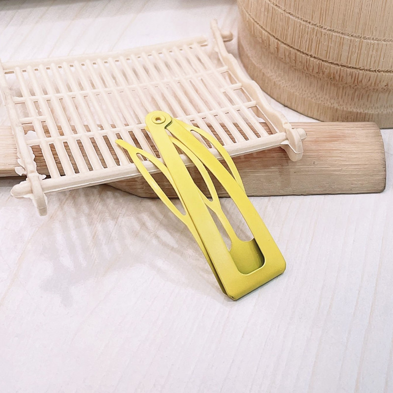 Lote de 20 Peines y Broches Primaverales - Set de Accesorios para Cabello con Esmalte