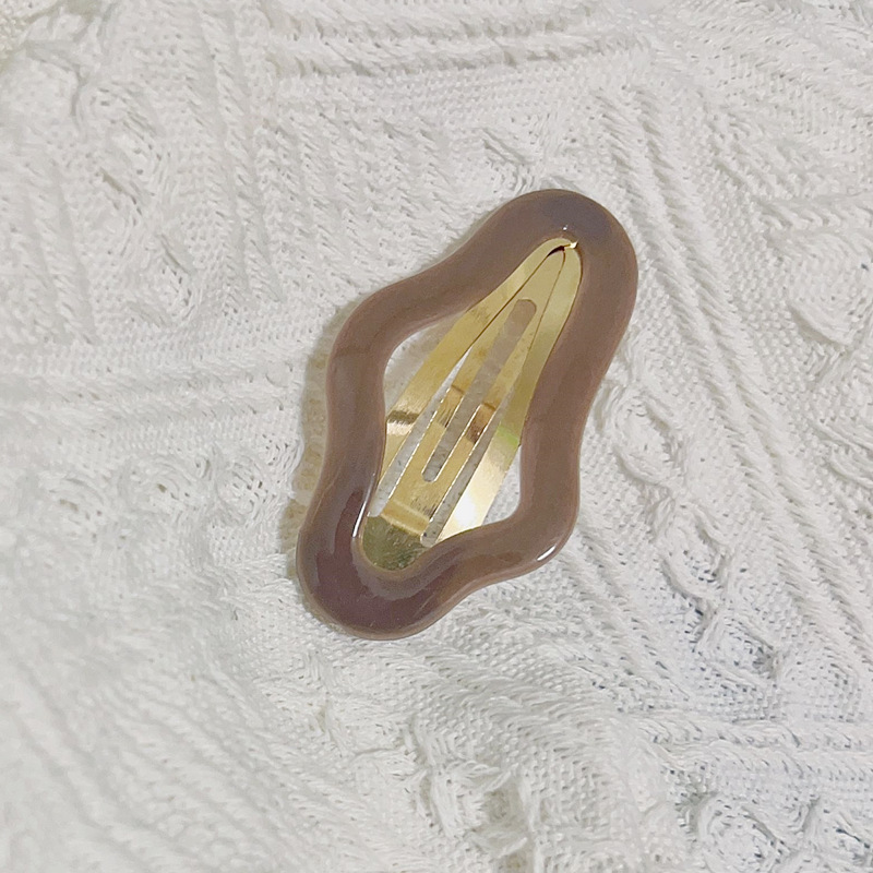 Broches BB Coreanos de Acetato - Pinzas Laterales con Diseño de Nube y Calado 