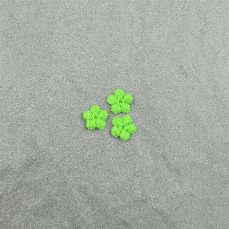 Flores Mini de Fieltro de 1.5cm - Componentes para Fabricación de Accesorios de Pelo, Adornos Textiles y Manualidades - Proveedor Mayorista