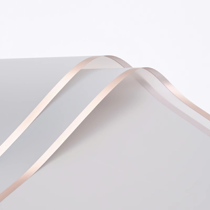 Film Translúcido para Envolver Flores con Borde Dorado - Papel Impermeable de Alta Gama para Bouquets - Fabricante para Venta al por Mayor (Mín. 50 Unidades)