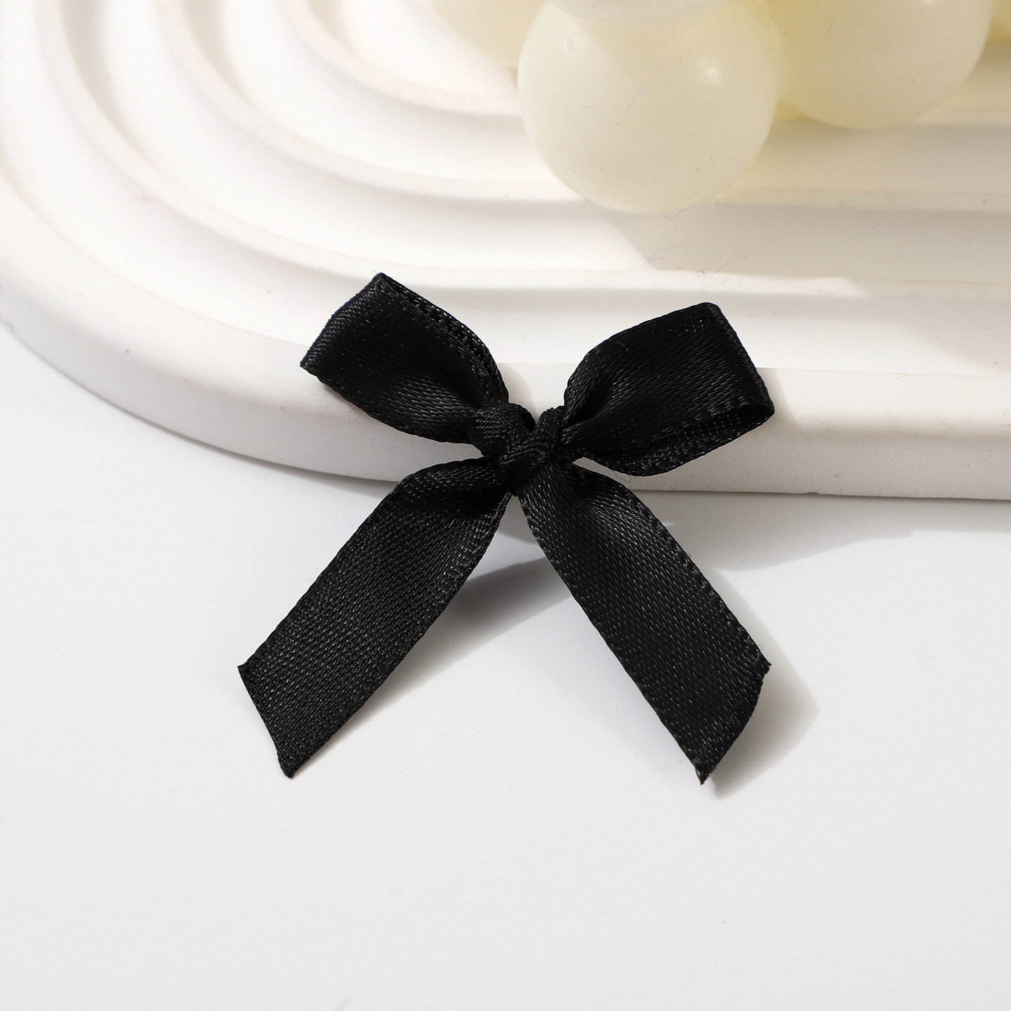 Moños de Tela en Stock - Componentes para Fabricación de Accesorios de Pelo, Ropa y Calzado - Proveedor Mayorista con Envío Inmediato 