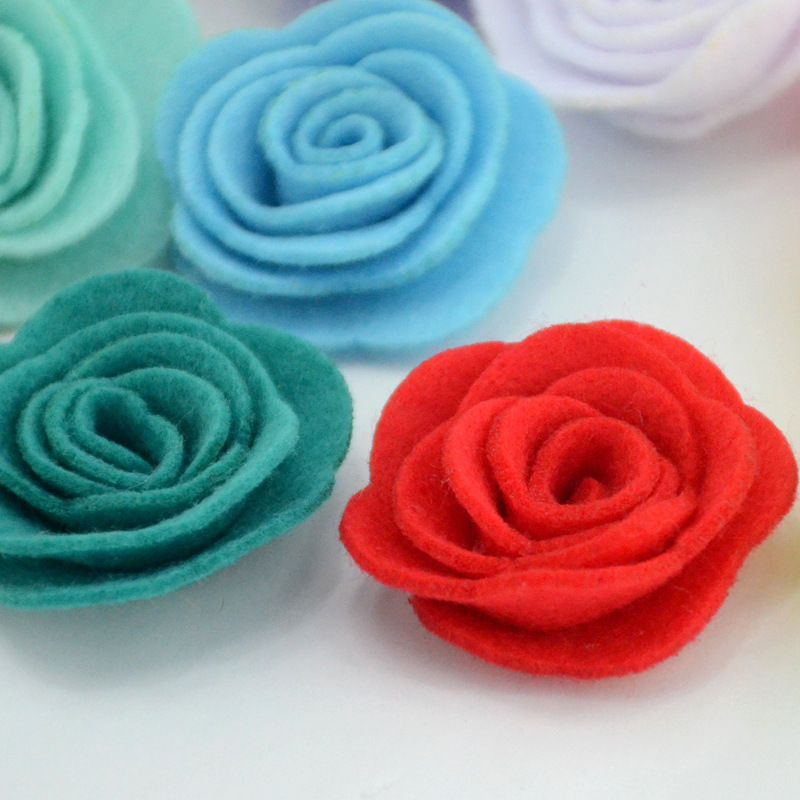 Rosas de fieltro enrolladas (hechas a mano) para accesorios infantiles - Flores para diademas, gorros y calzado - Venta al por mayor-ywys