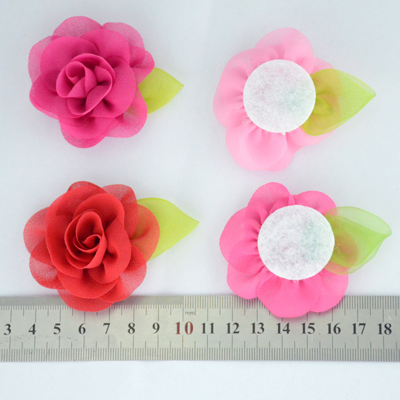 Flores de gasa con hojas verdes - Accesorios infantiles para niñas - Proveedor mayorista