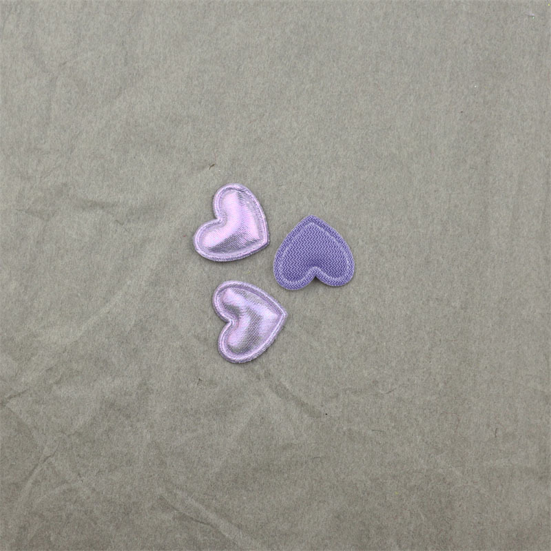 Corazones de Tela Nacarada de 1.7cm - Componentes para Fabricación de Accesorios de Pelo, Ropa, Calzado y Manualidades - Proveedor Mayorista