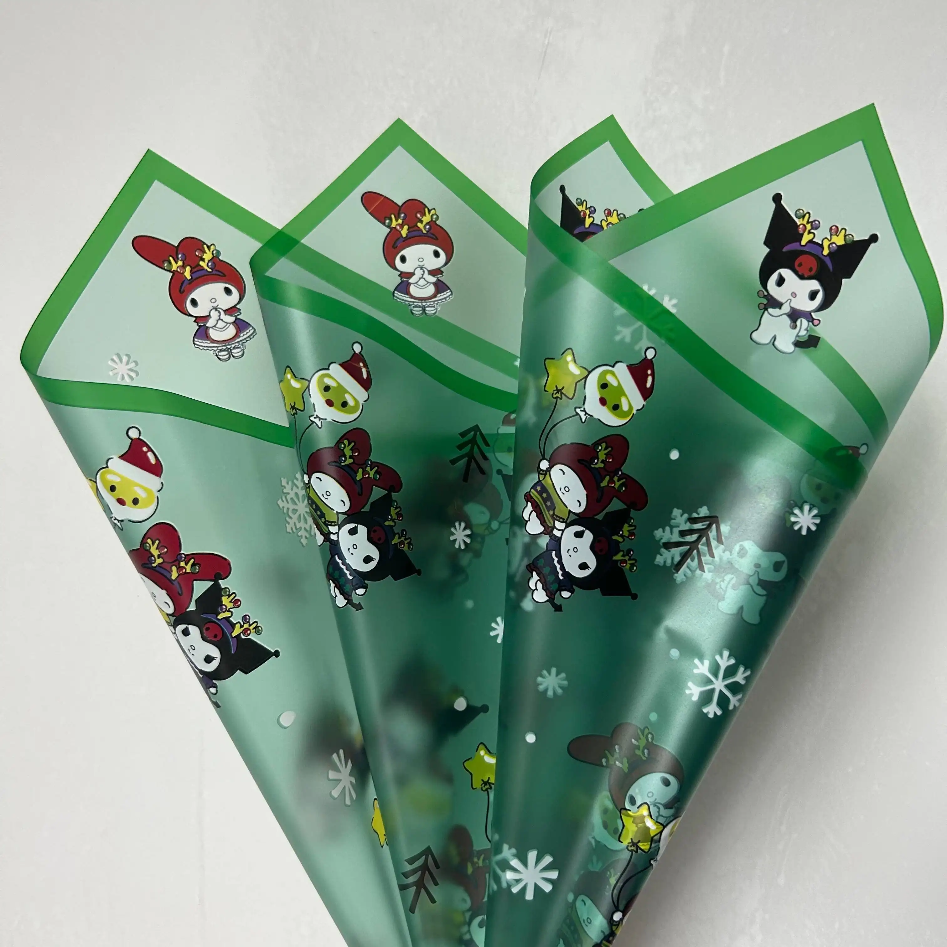Papel Coreano Navideño Kuromi - Tono Sólido con Contorno Metálico (Edición Coleccionista) | Rollos de Lujo para Flores-ywys