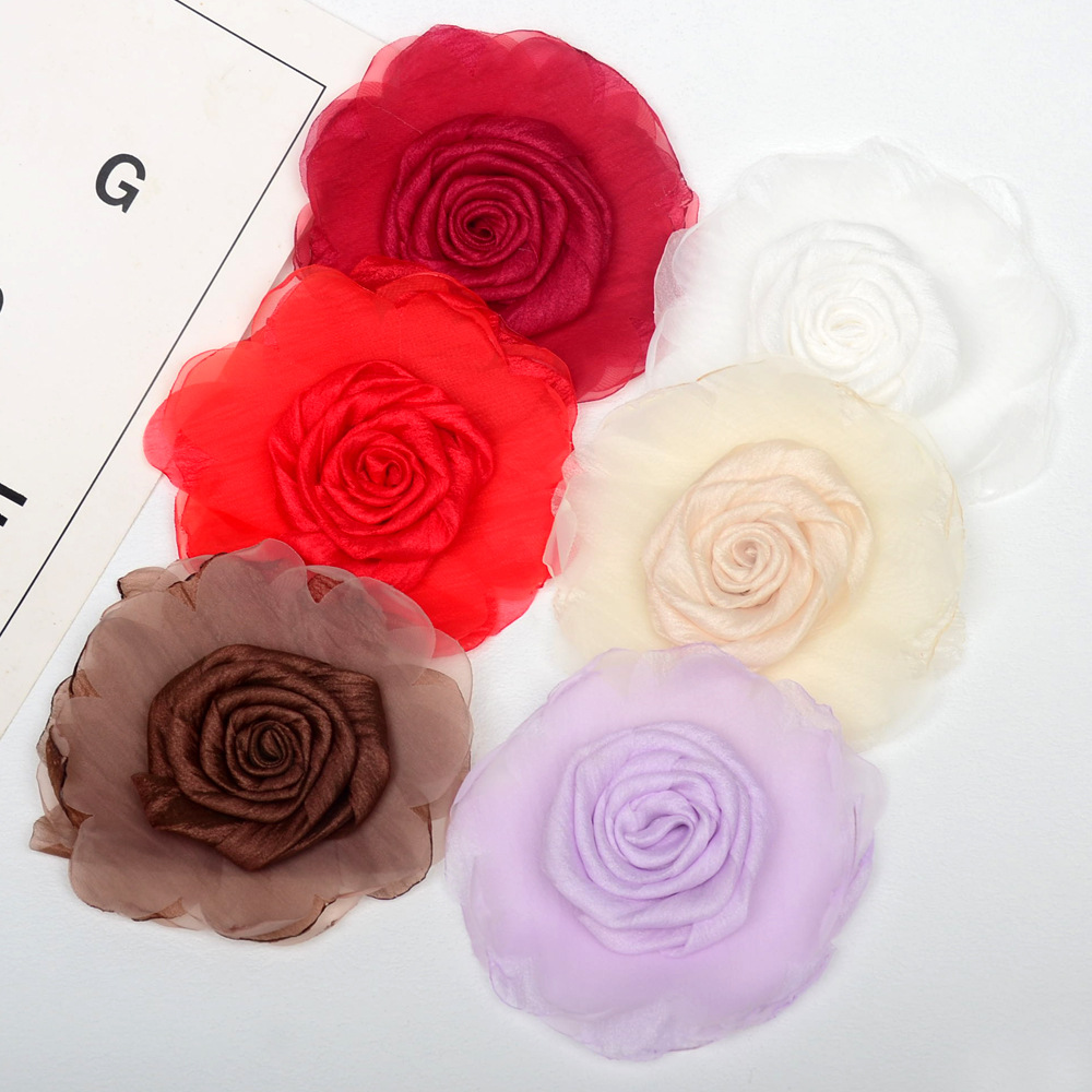 Rosas de tul multicapa con bordes quemados - Flores artesanales para accesorios, calzado y moda - Proveedor mayorista-ywys