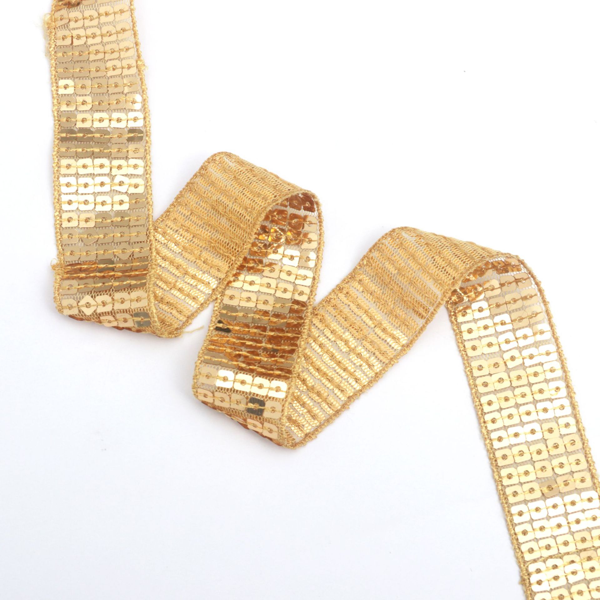 Encaje de Malla con 5 Hileras de Lentejuelas - Diseño Cuadrado de Código de Barras - Material Profesional para Confección y Decoración Textil - Proveedor Mayorista