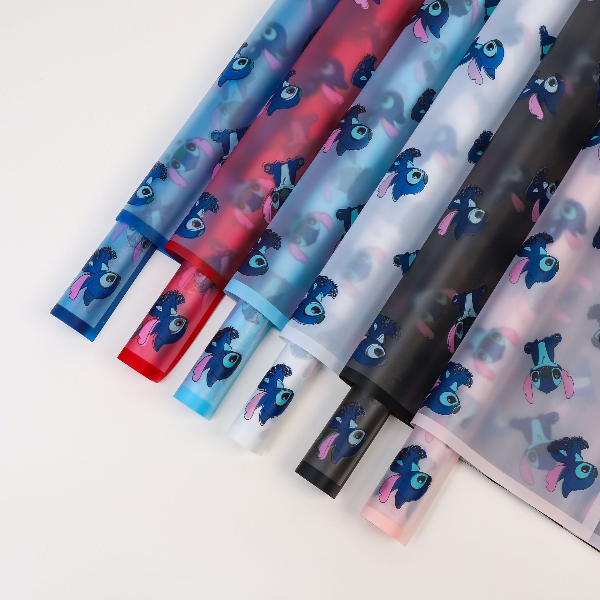 Papel Coreano Mate Impermeable con Stitch - Rollos para Ramos DIY (Diseño Nostálgico) | Mayoreo México