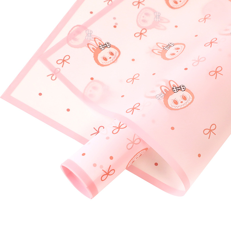 Papel Impermeable para Flores con Corazones/Moños - Diseño Labubu Cartoon (Borde Mágico) | Mayoreo Exportación-ywys