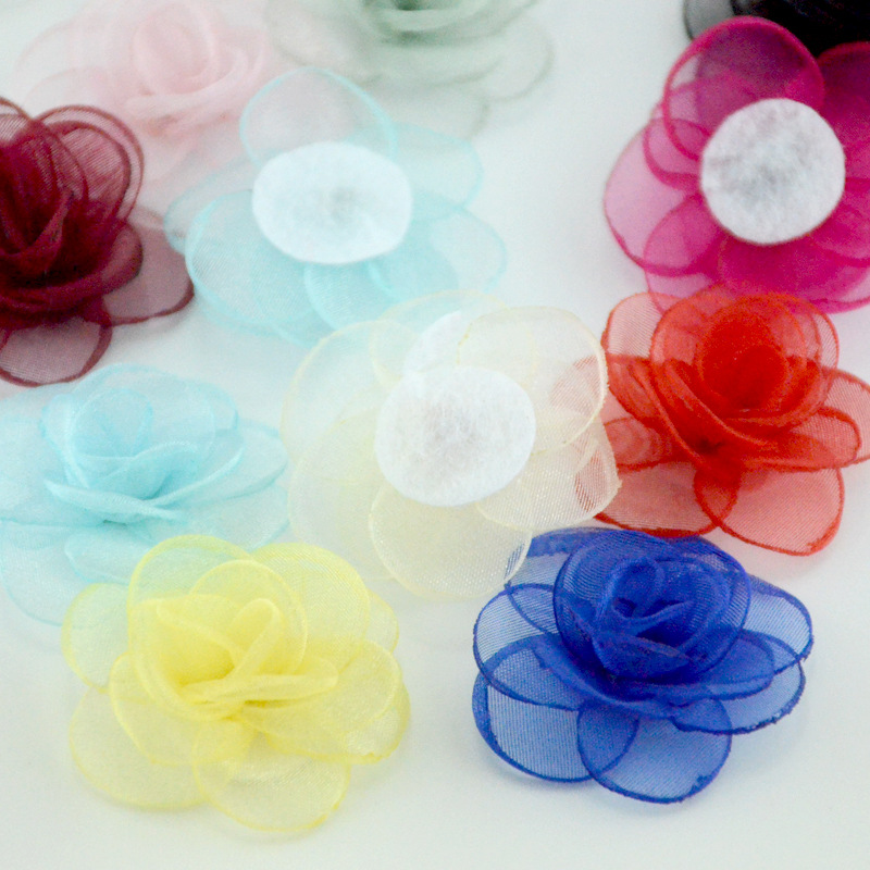 Rosas mini 3D de tul coreano con bordes quemados - Flores para accesorios de pelo, calzado y moda - Proveedor mayorista-ywys