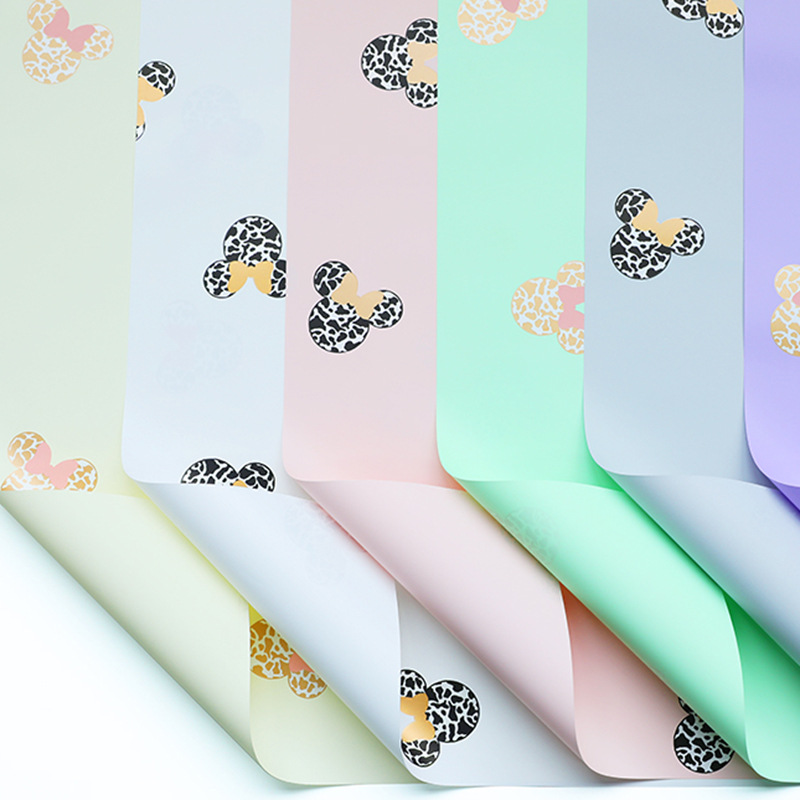 Papel Kraft 100g con Mickey Mouse - Envoltura Ecológica para Flores (Diseño Vintage) | Mayoreo México-ywys