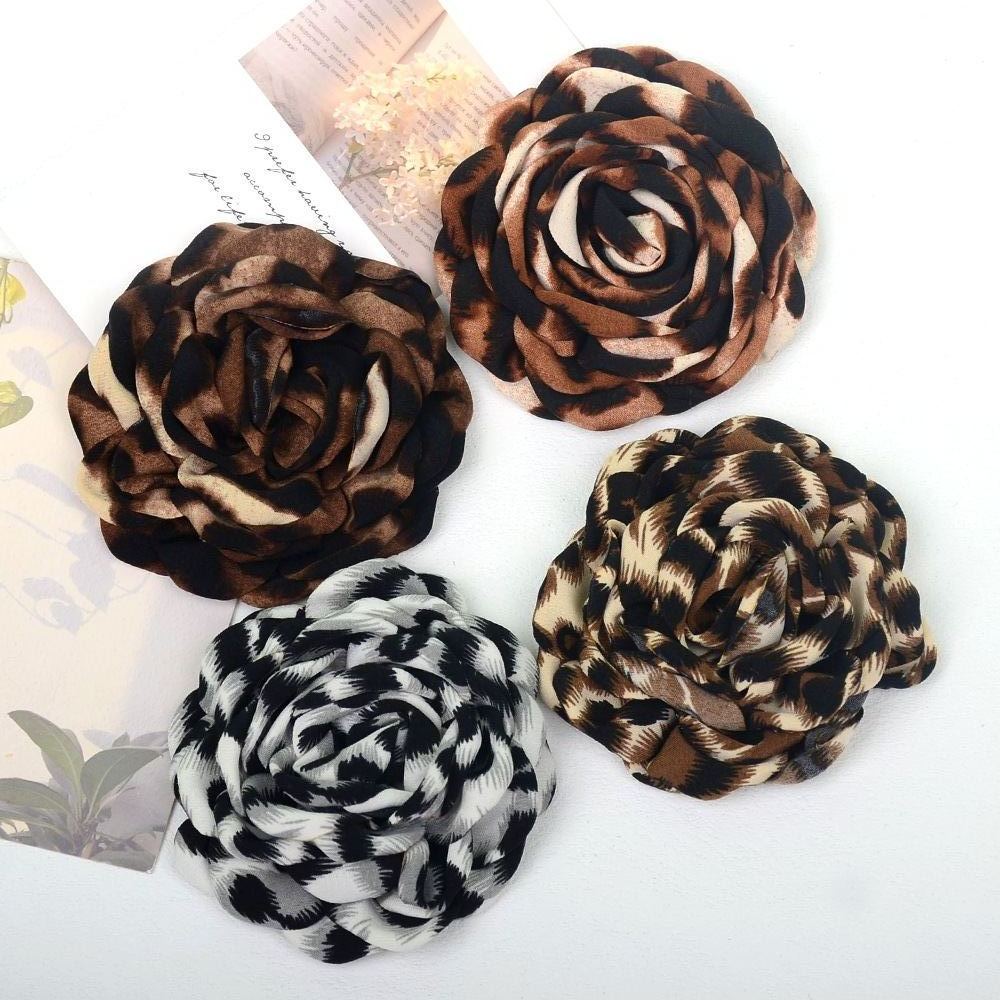 Flores de camelia bicolor estilo leopardo vintage - Flores quemadas para accesorios, broches y moda - Proveedor mayorista-ywys