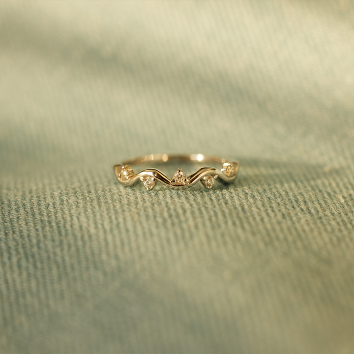 Girl Gang Together Friendship Wave Ring
