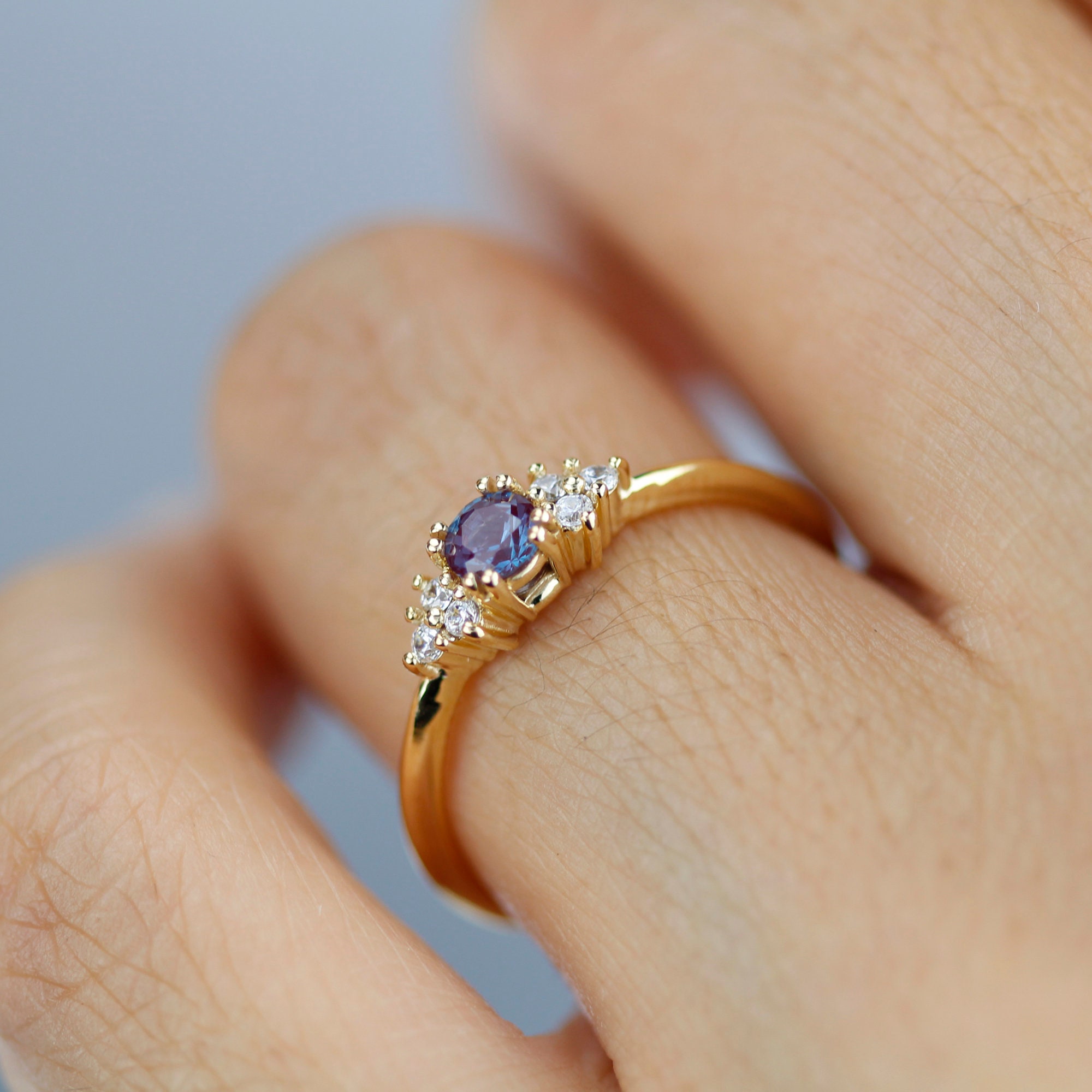 Always Here Simple Diamond Ring