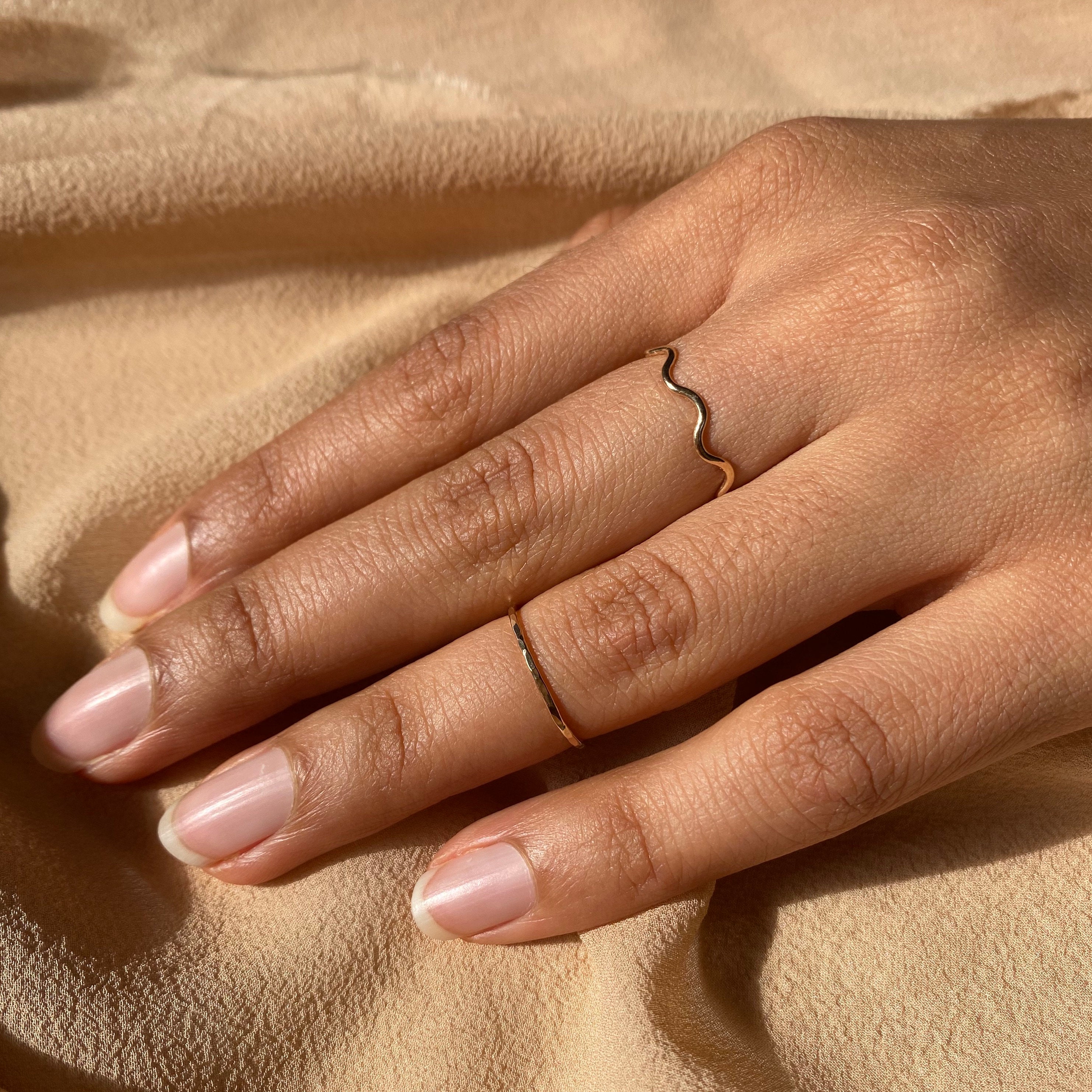 A Self-Reminder Storms Wave Ring