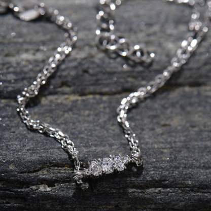 Minimalist Cubic Zirconia Diamond Bracelet