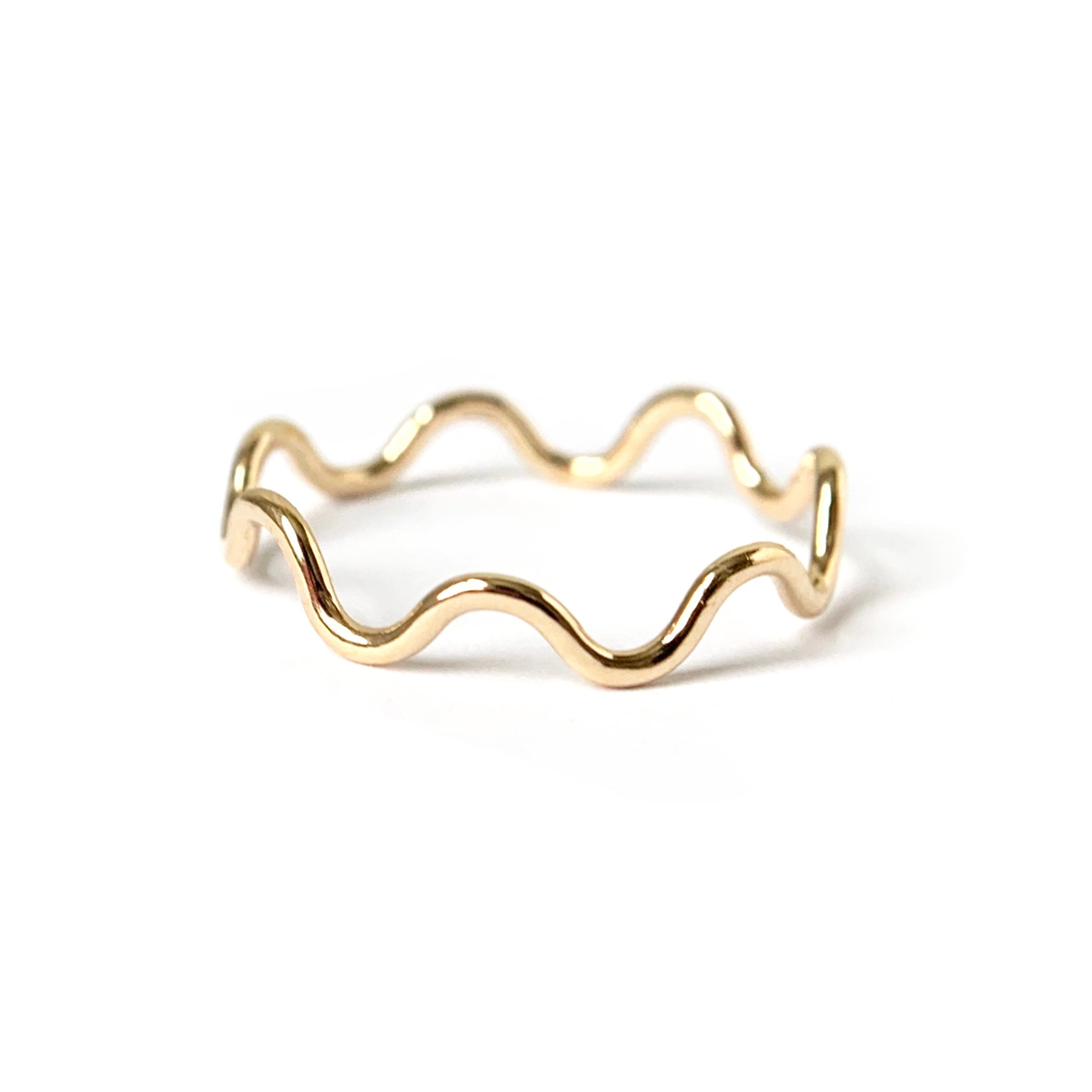 A Self-Reminder Storms Wave Ring