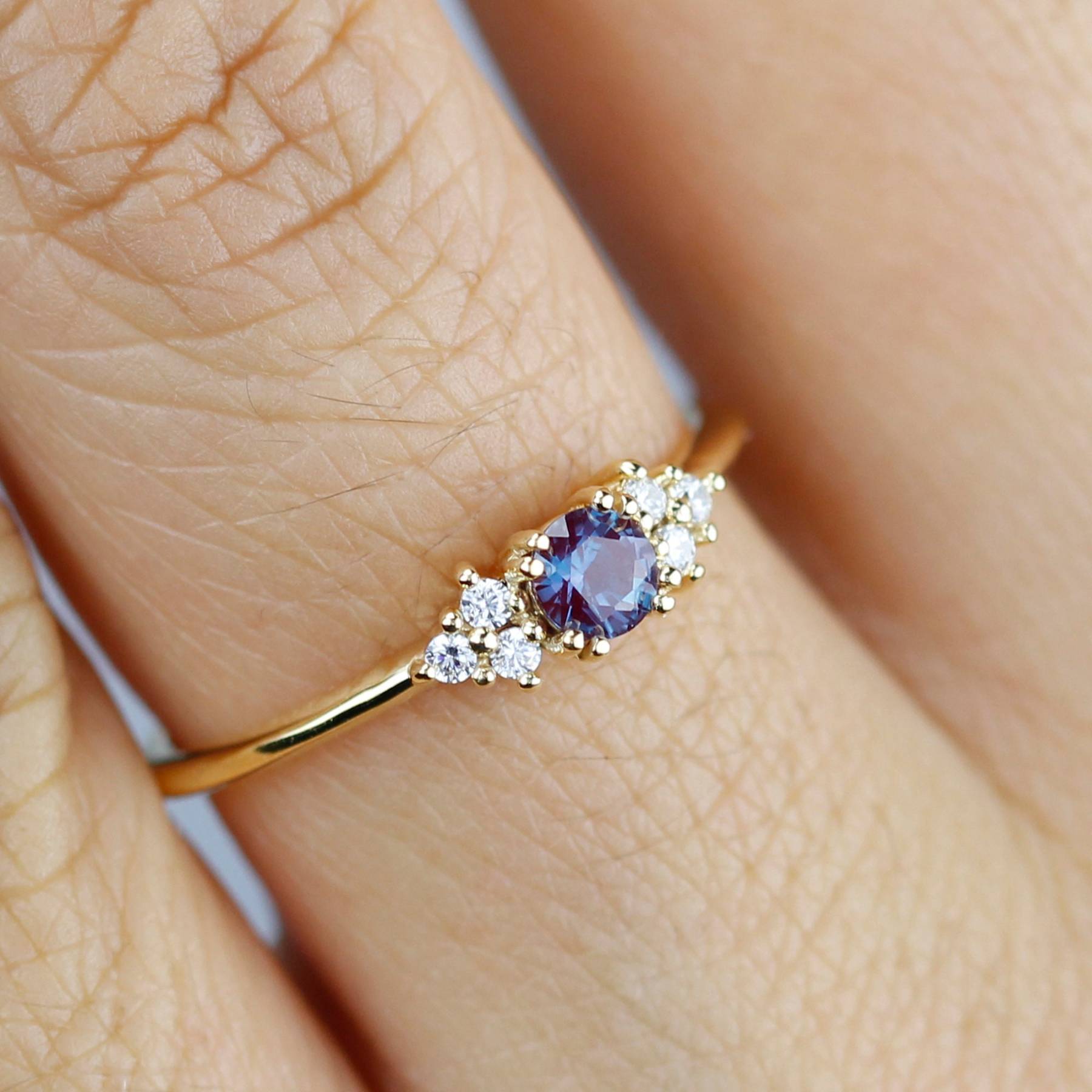 Always Here Simple Diamond Ring